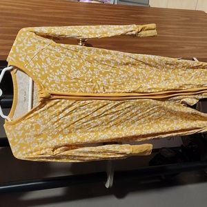 Little Sleepies 18-24 month zippy Flowers